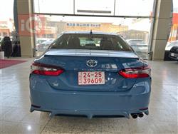 تۆیۆتا کامری